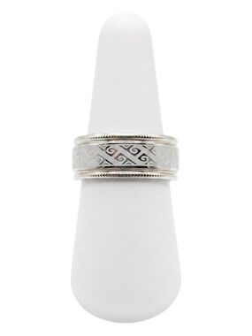 Silver Scroll Pattern Band Ring - Size 5